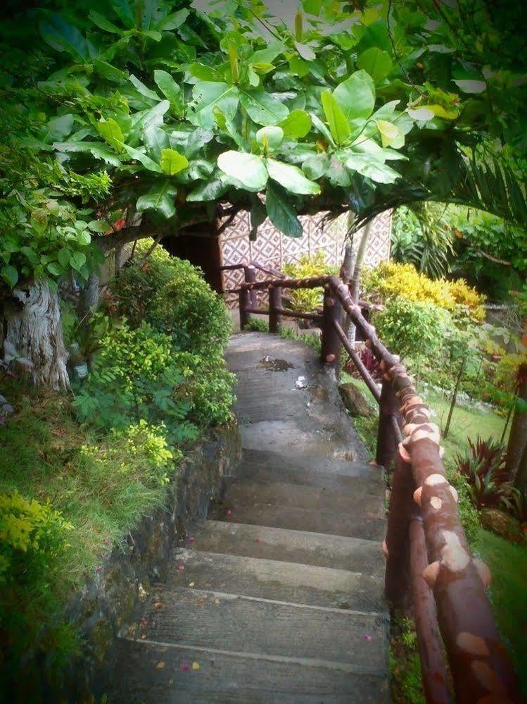 Hilltop Cottages Loboc Esterno foto